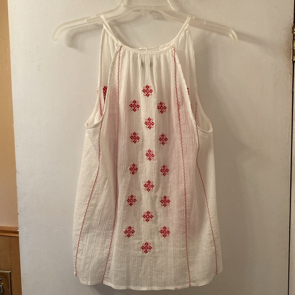 NWOT Joie white & red embroidered boho top - Picture 11 of 11